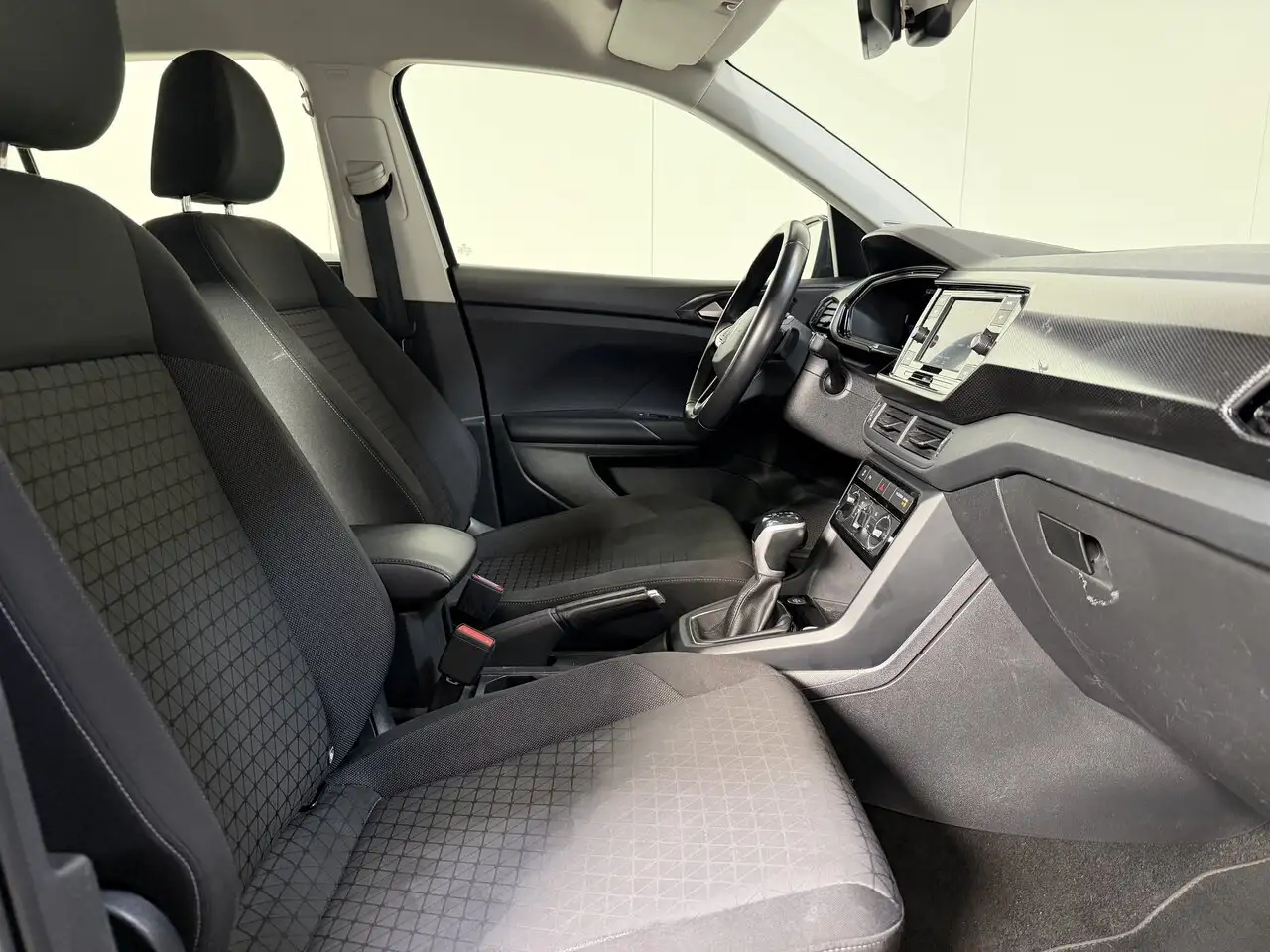 Volkswagen T-Cross - 2