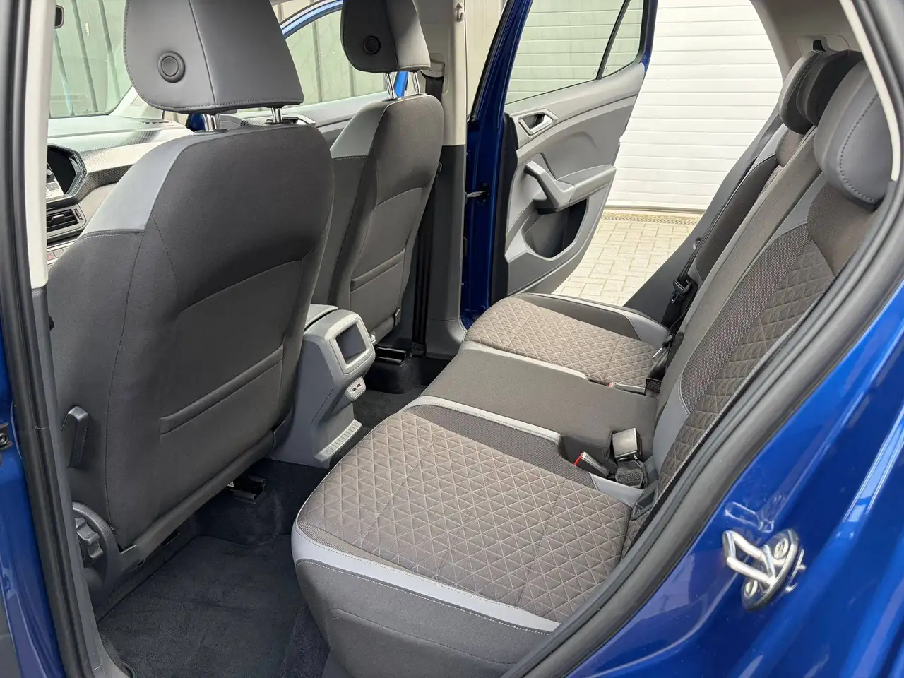 Volkswagen T-Cross - 10