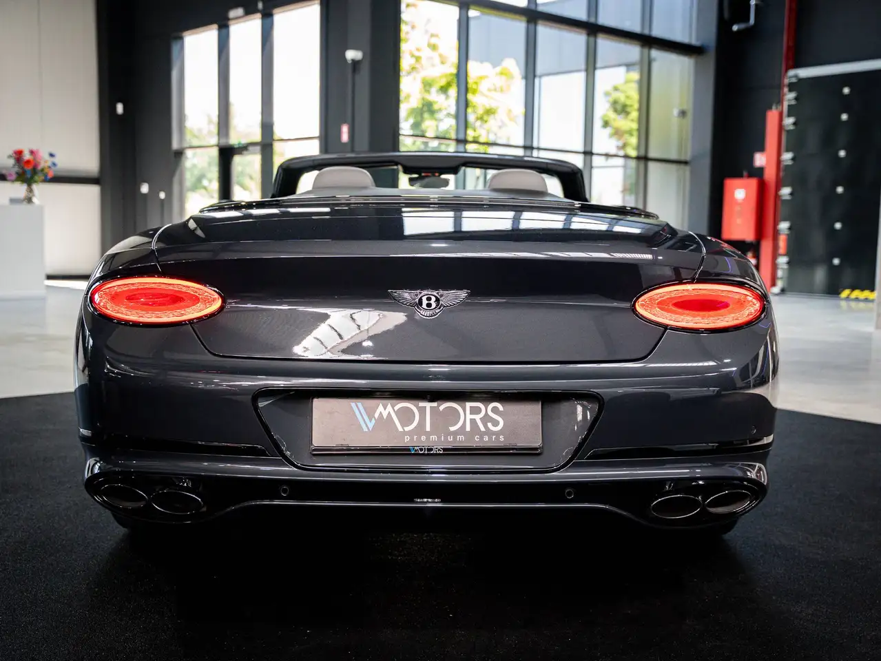 Bentley Continental GTC - 3