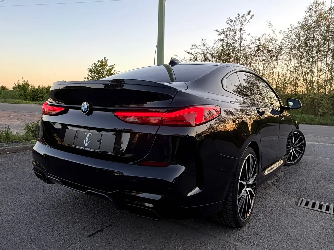 BMW 235 - 11