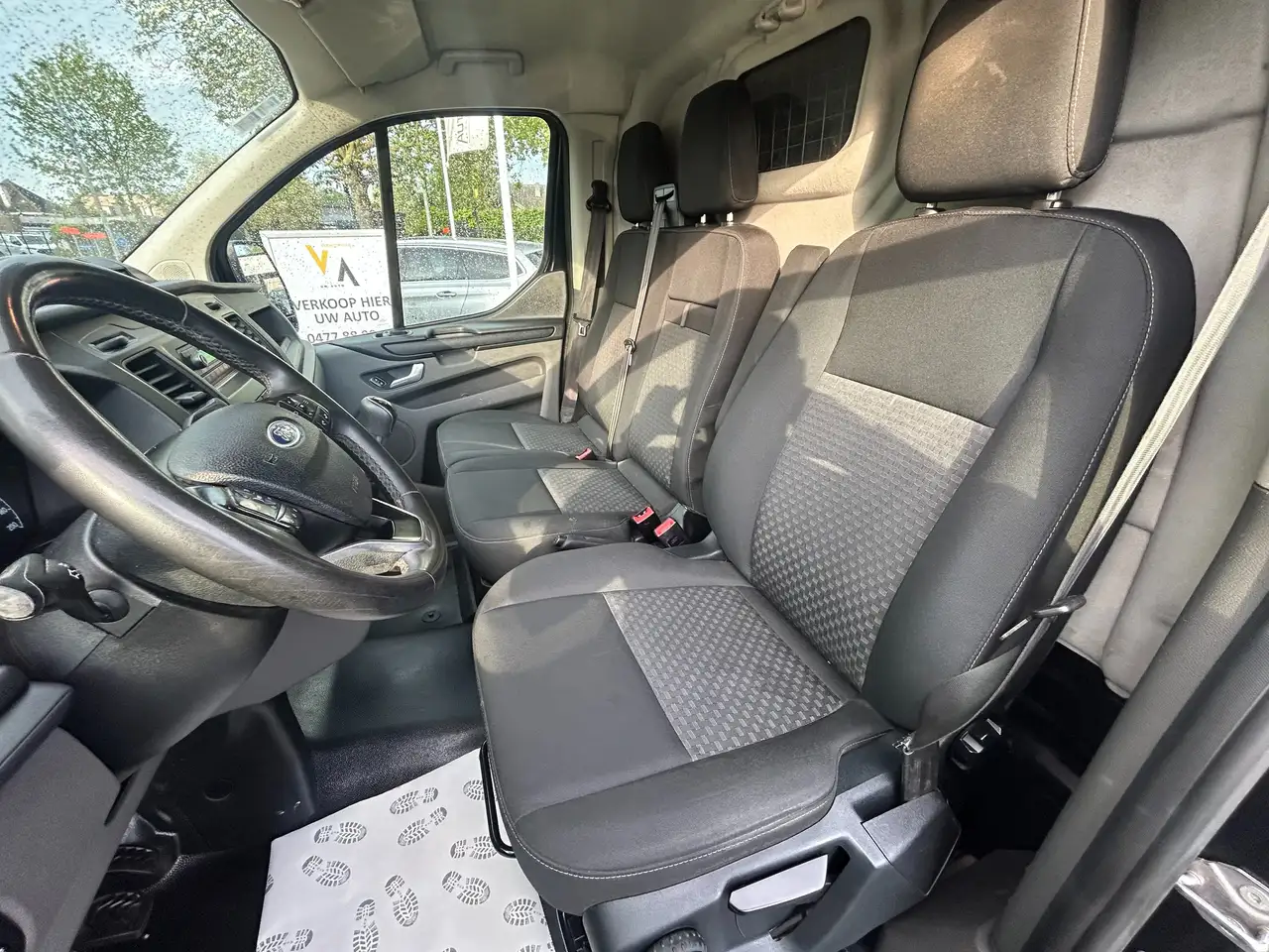Ford Transit Custom - 11