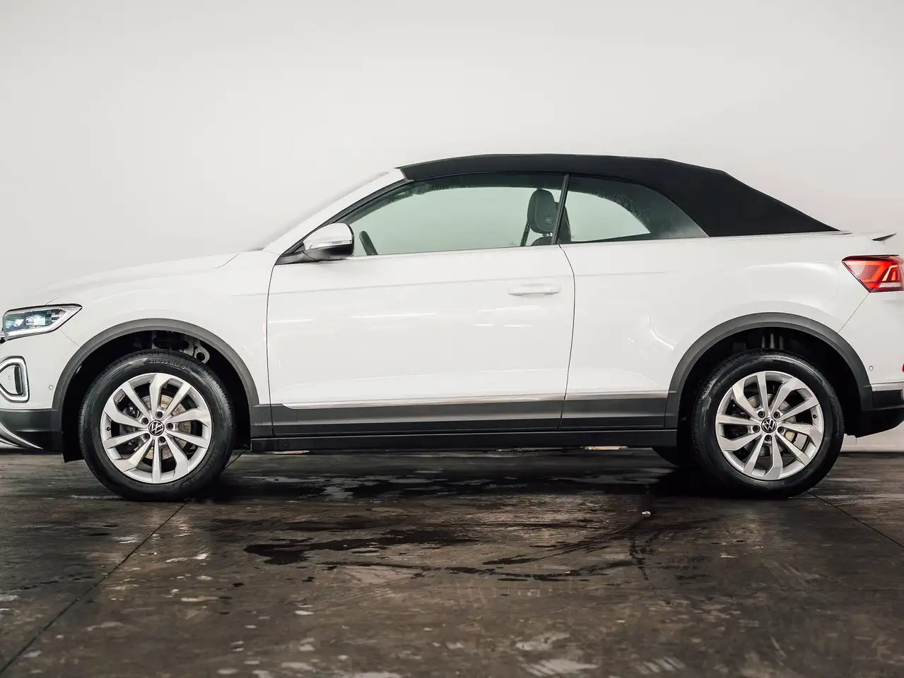 Volkswagen T-Roc - 5