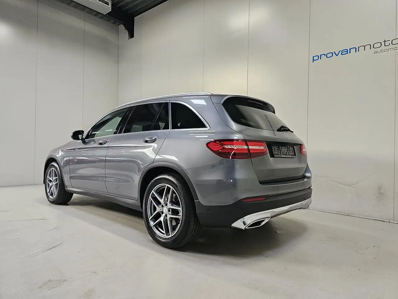 Mercedes-Benz GLC 220 - 6