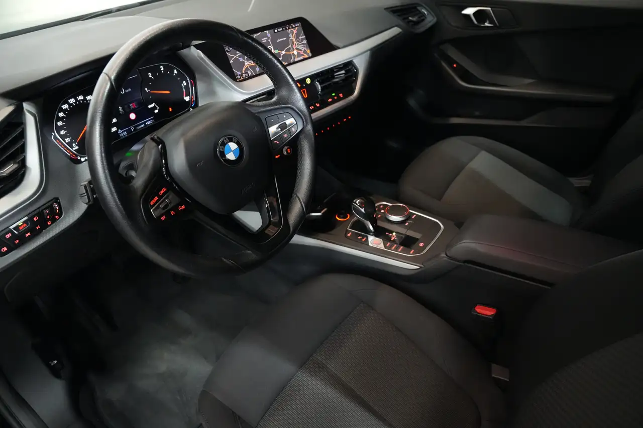 BMW 116 - 8