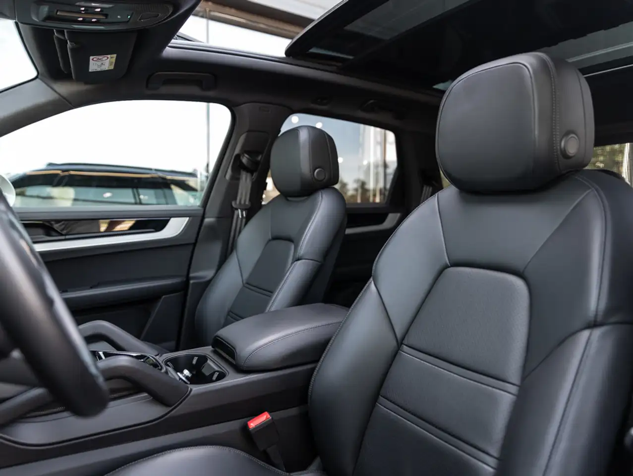 Porsche Cayenne - 8