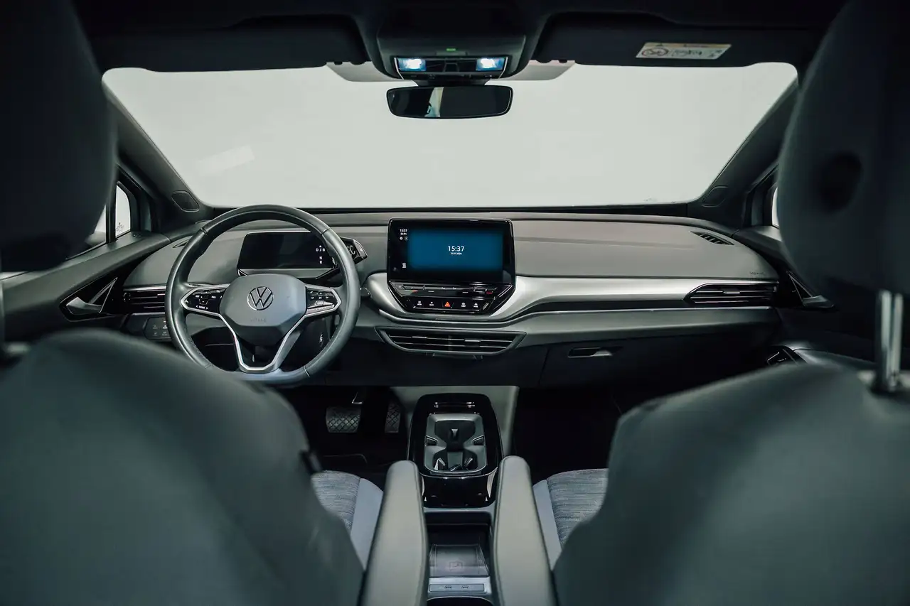 Volkswagen ID.4 - 12