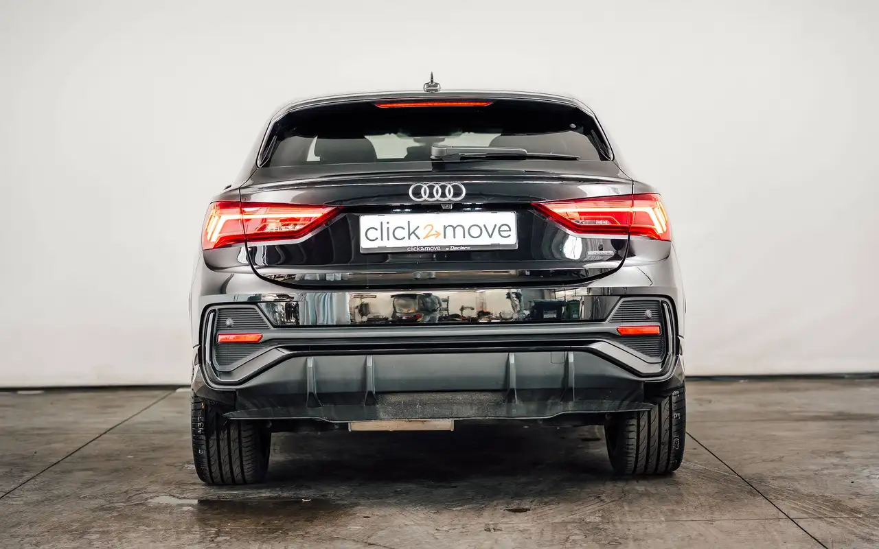 Audi Q3 - 4