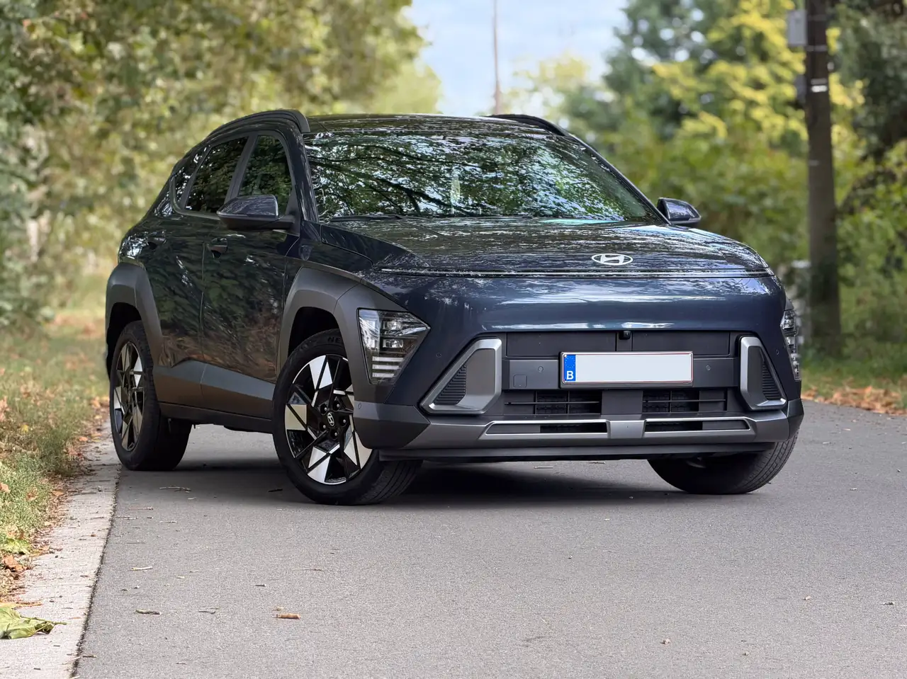 Hyundai KONA - 2