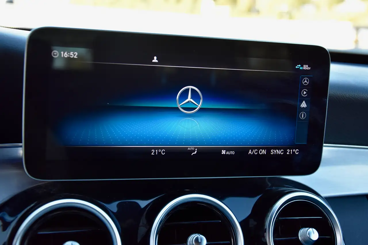Mercedes-Benz C 300 - 6