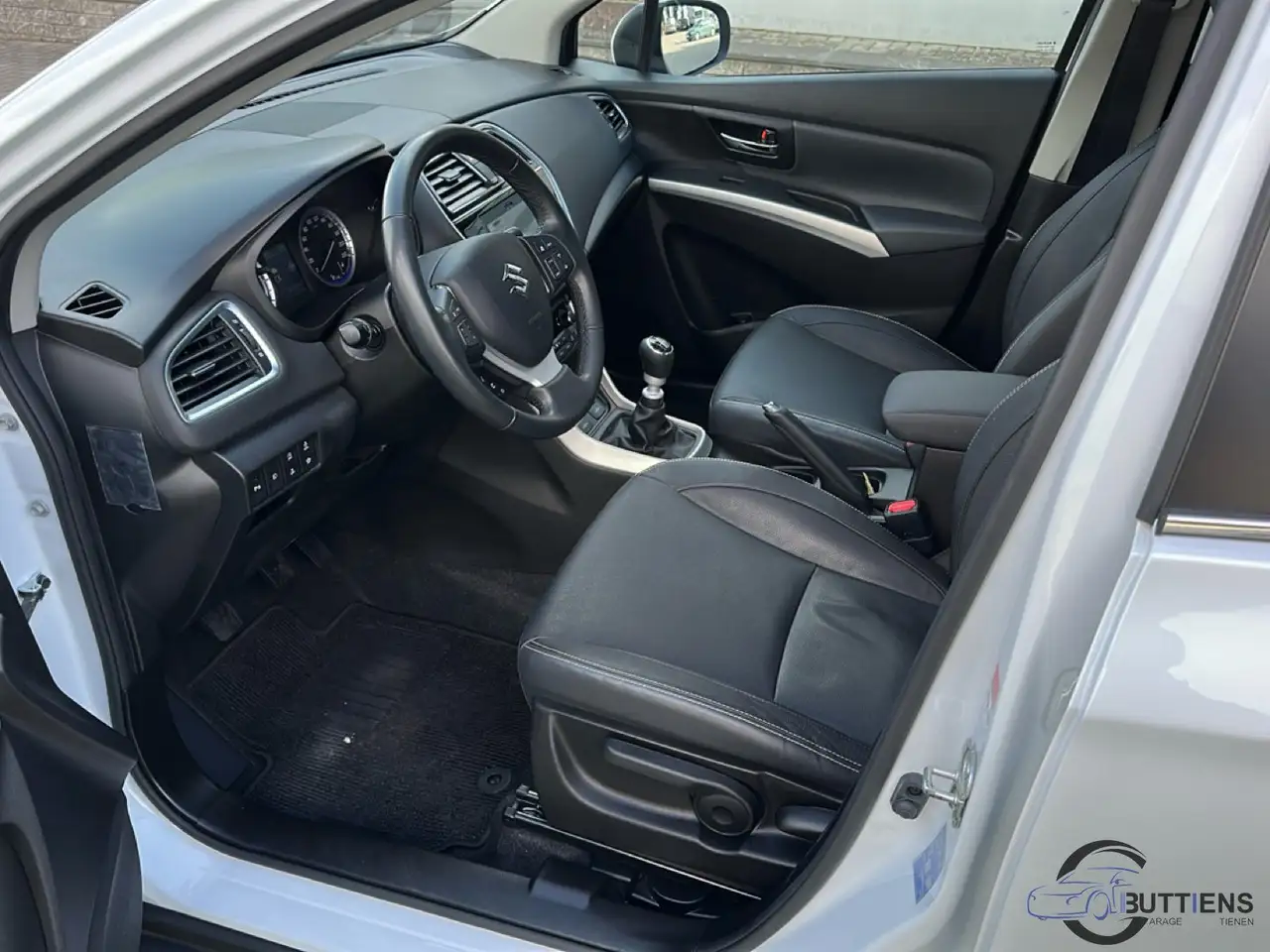 Suzuki SX4 S-Cross - 12