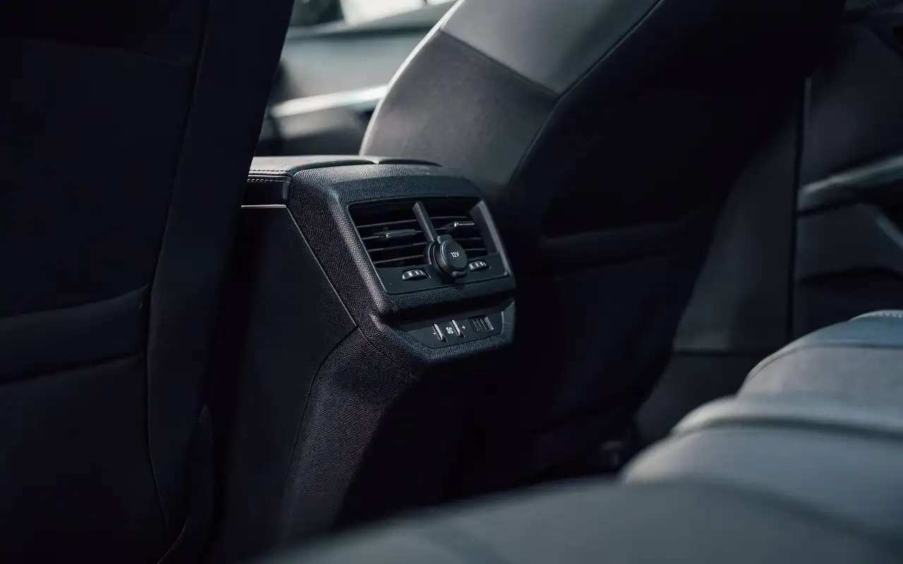 Peugeot 5008 - 8