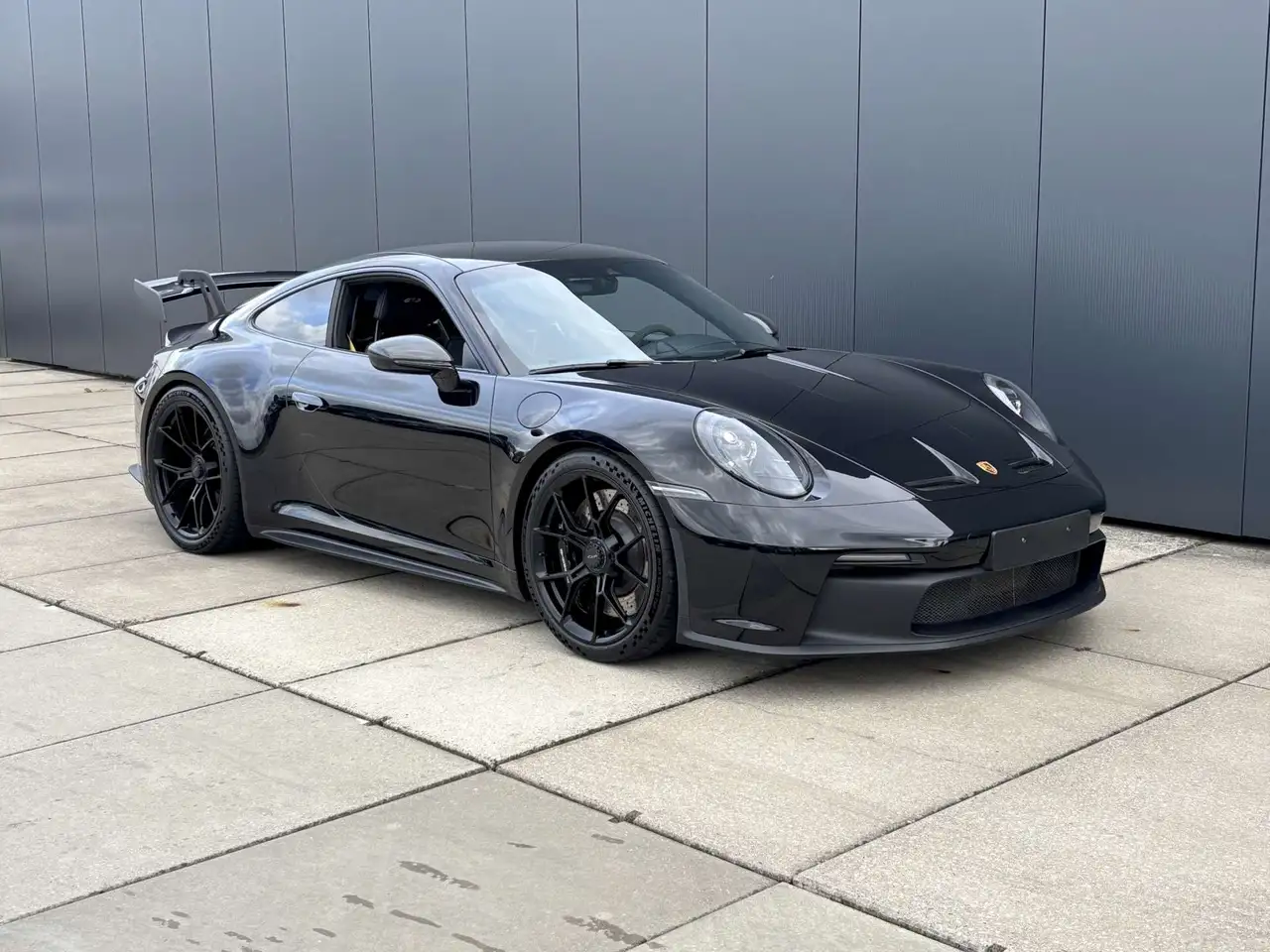 Porsche 992 - 4