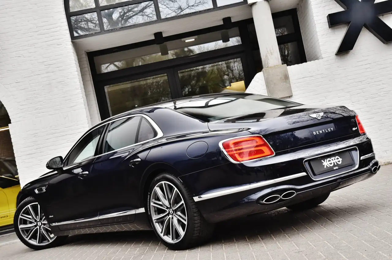Bentley Flying Spur - 9