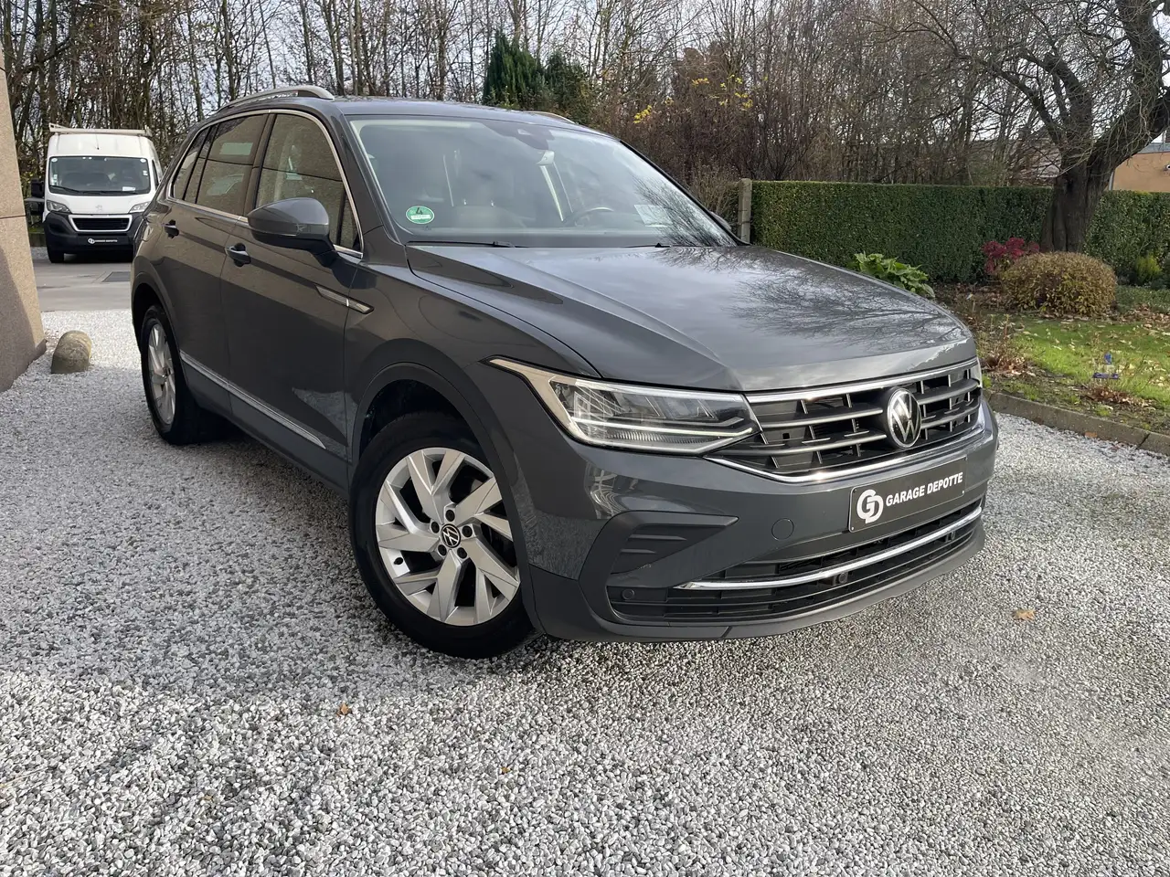 Volkswagen Tiguan - 8