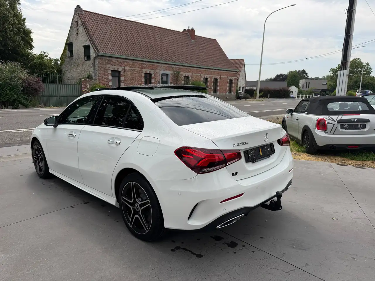 Mercedes-Benz A 250 - 5