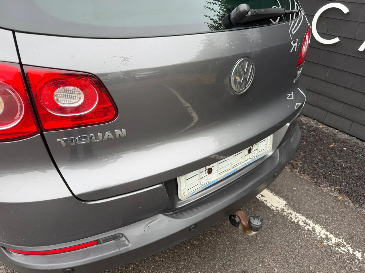 Volkswagen Tiguan - 5