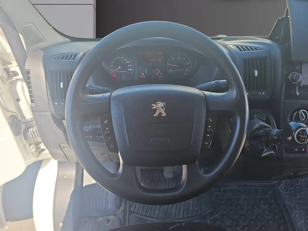 Peugeot Boxer - 12