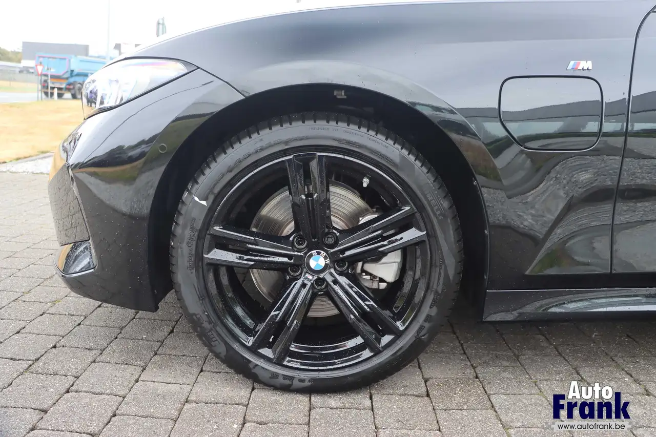 BMW 330 - 4