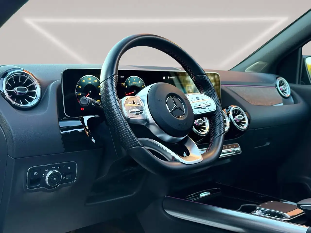 Mercedes-Benz B 200 - 12