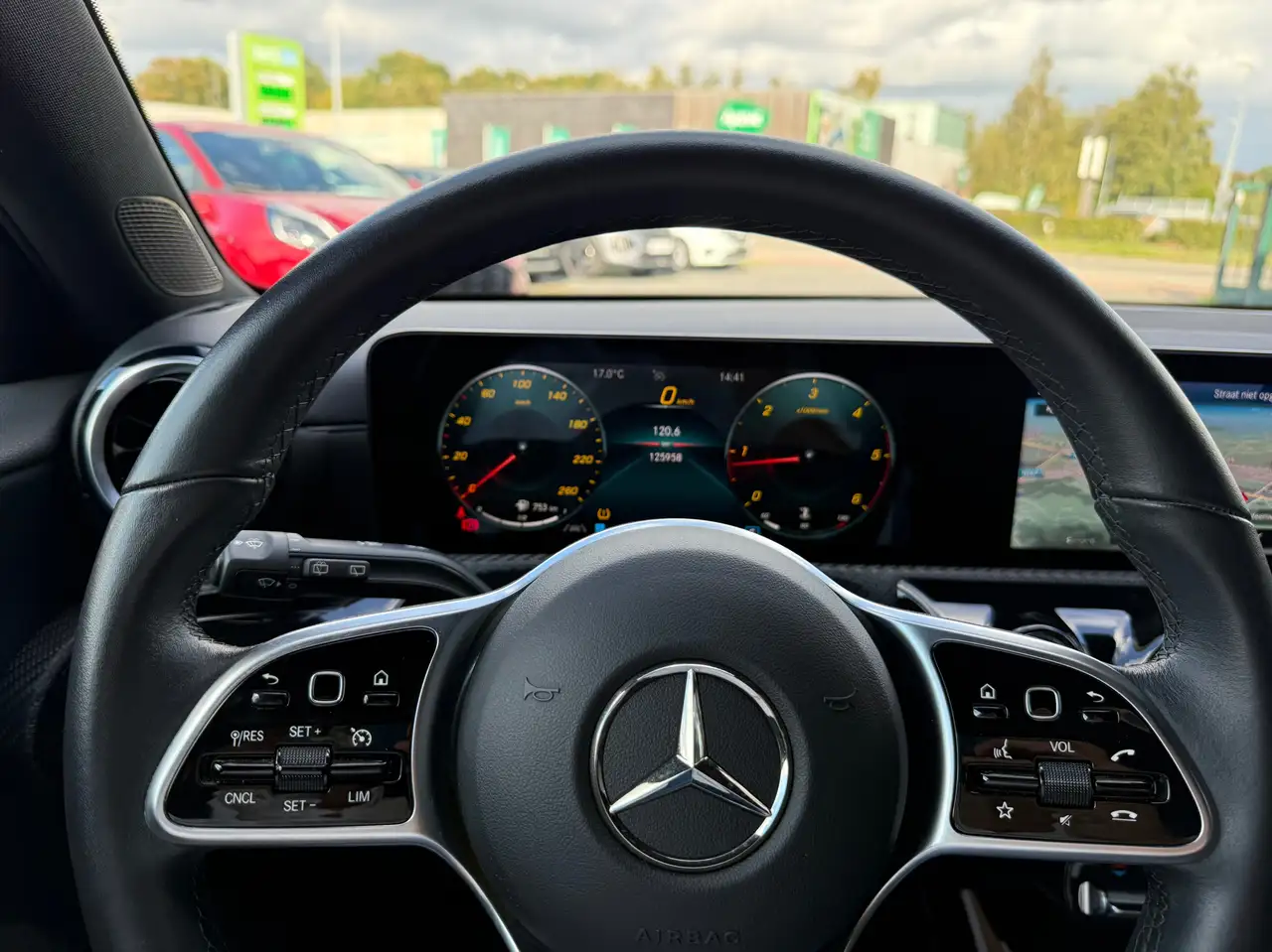 Mercedes-Benz A 180 - 6
