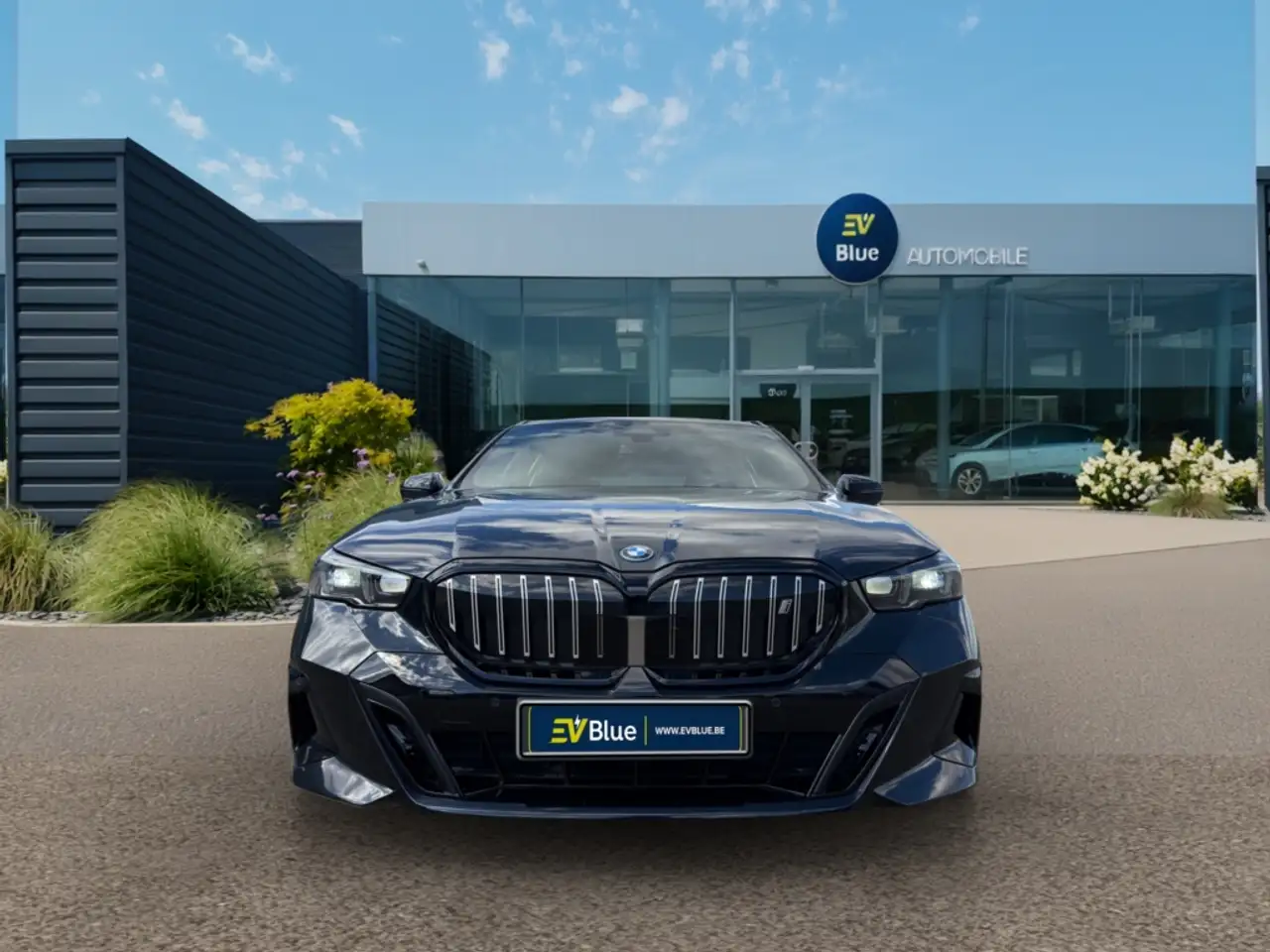 BMW i5 - 9