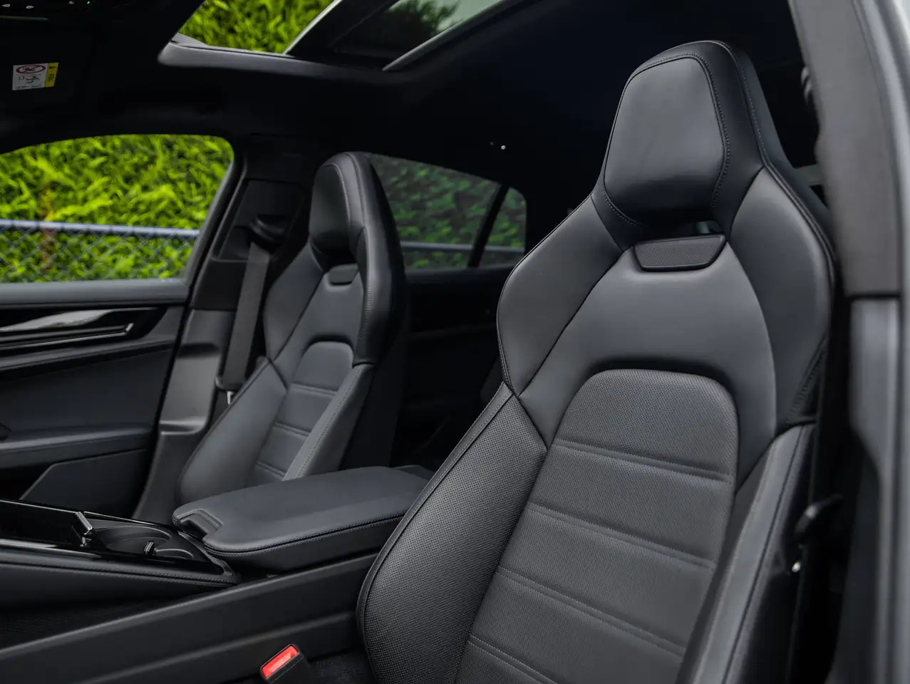 Porsche Panamera - 8
