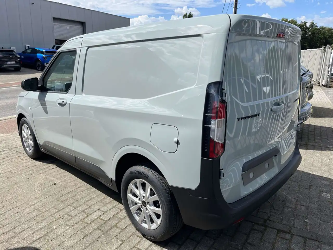 Ford Transit Courier - 5