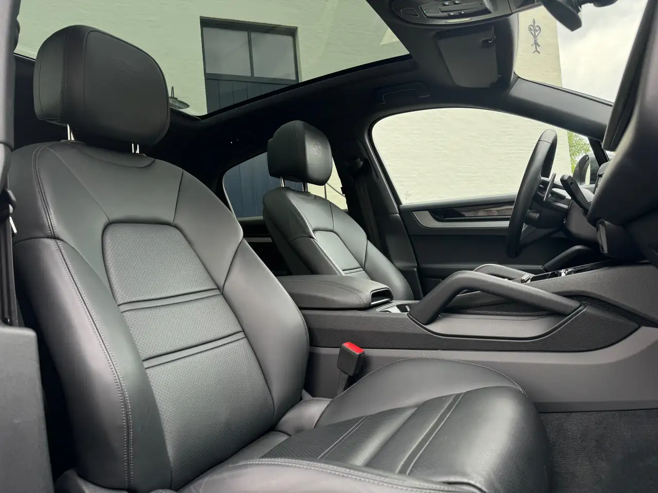 Porsche Cayenne - 9