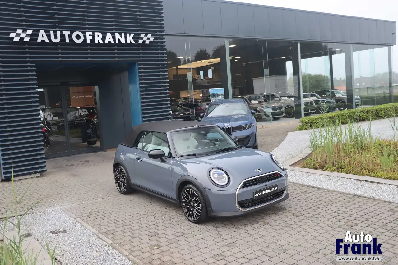 MINI Cooper S Cabrio - 9