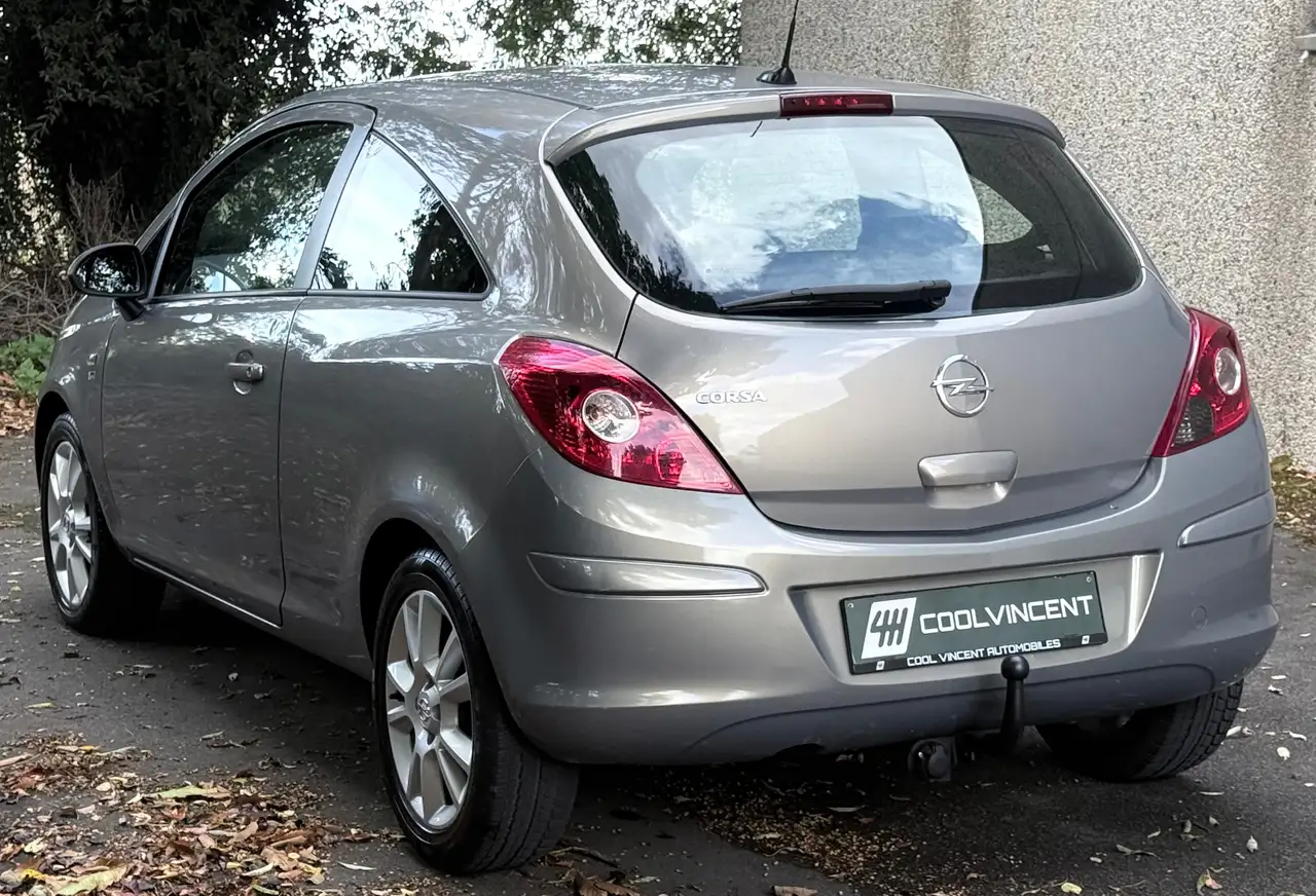Opel Corsa - 6