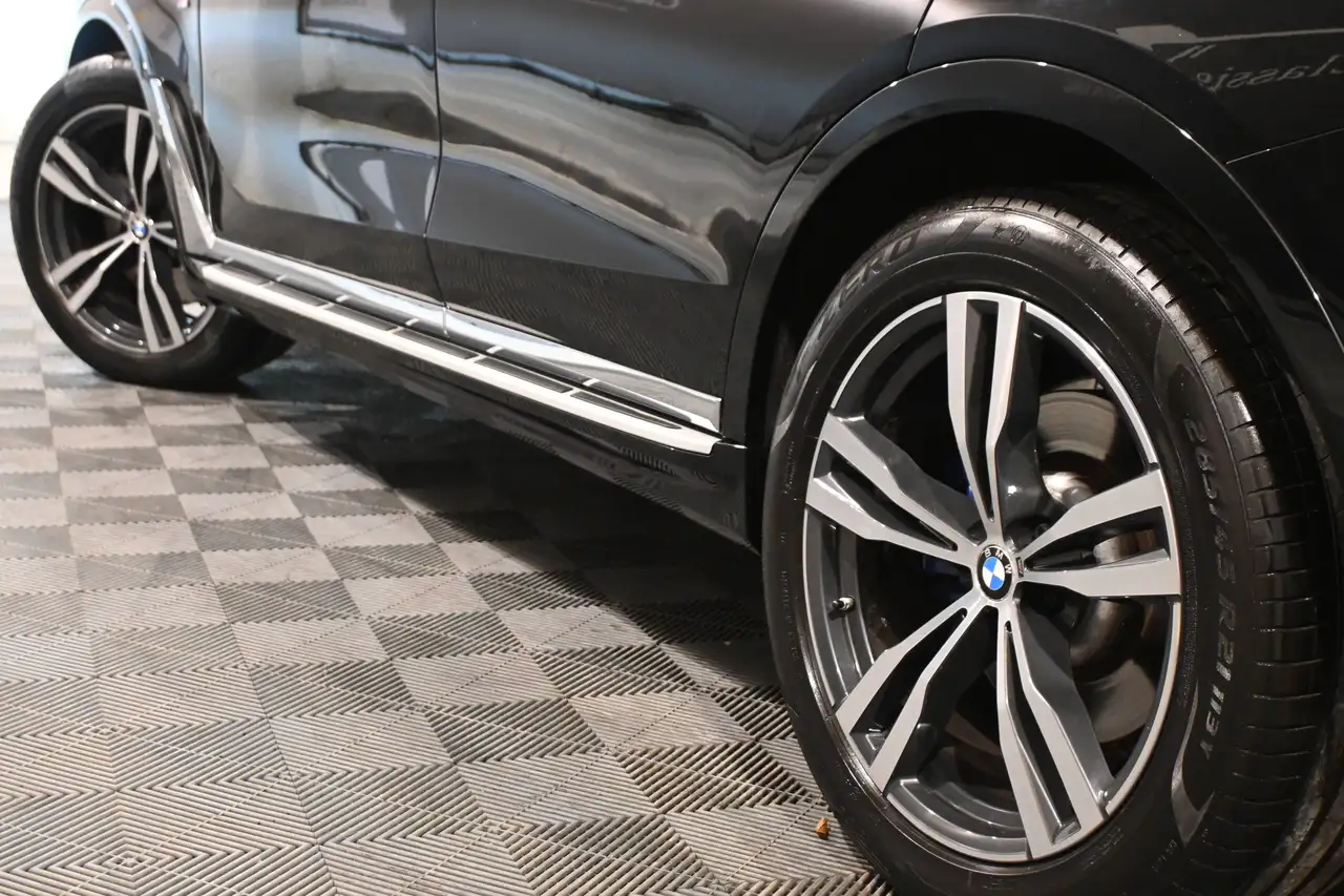 BMW X7 - 11