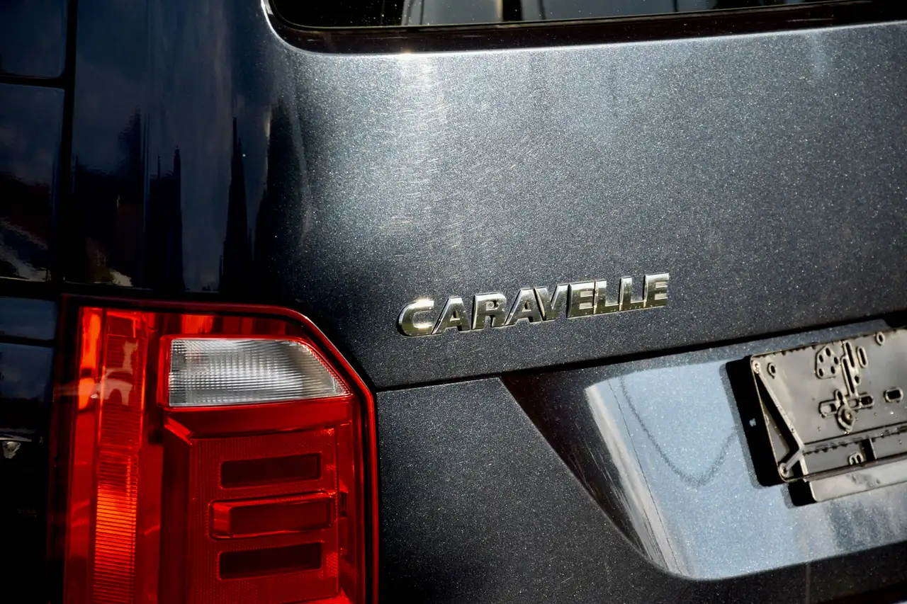 Volkswagen T6 Caravelle - 26