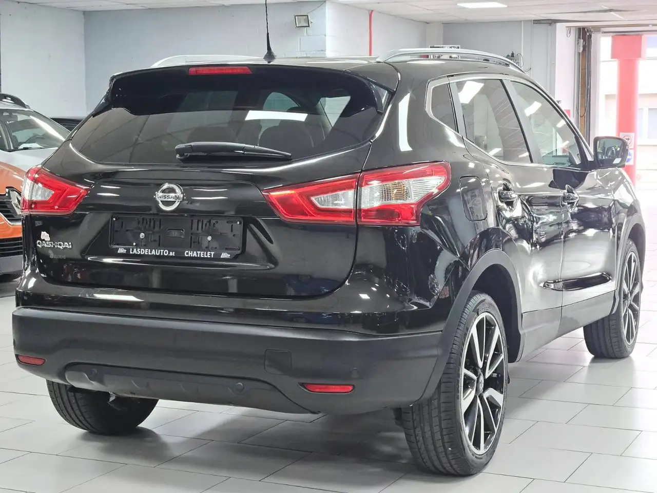 Nissan Qashqai - 2