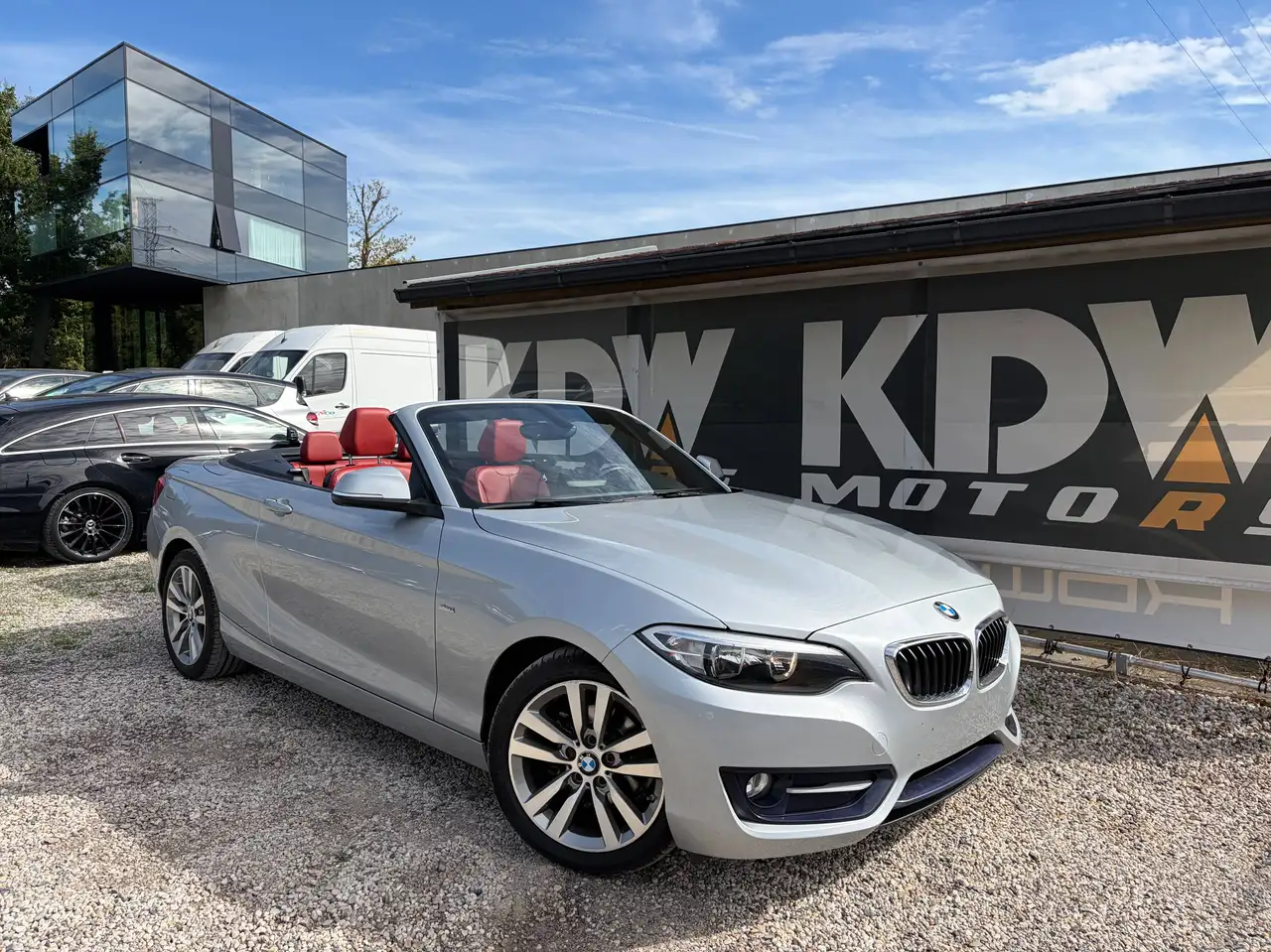 BMW 218 - 2