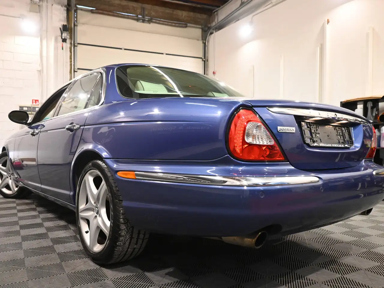 Jaguar XJ6 - 10