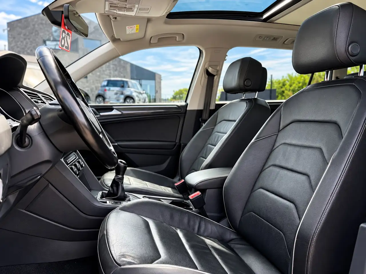 Volkswagen Tiguan Allspace - 10