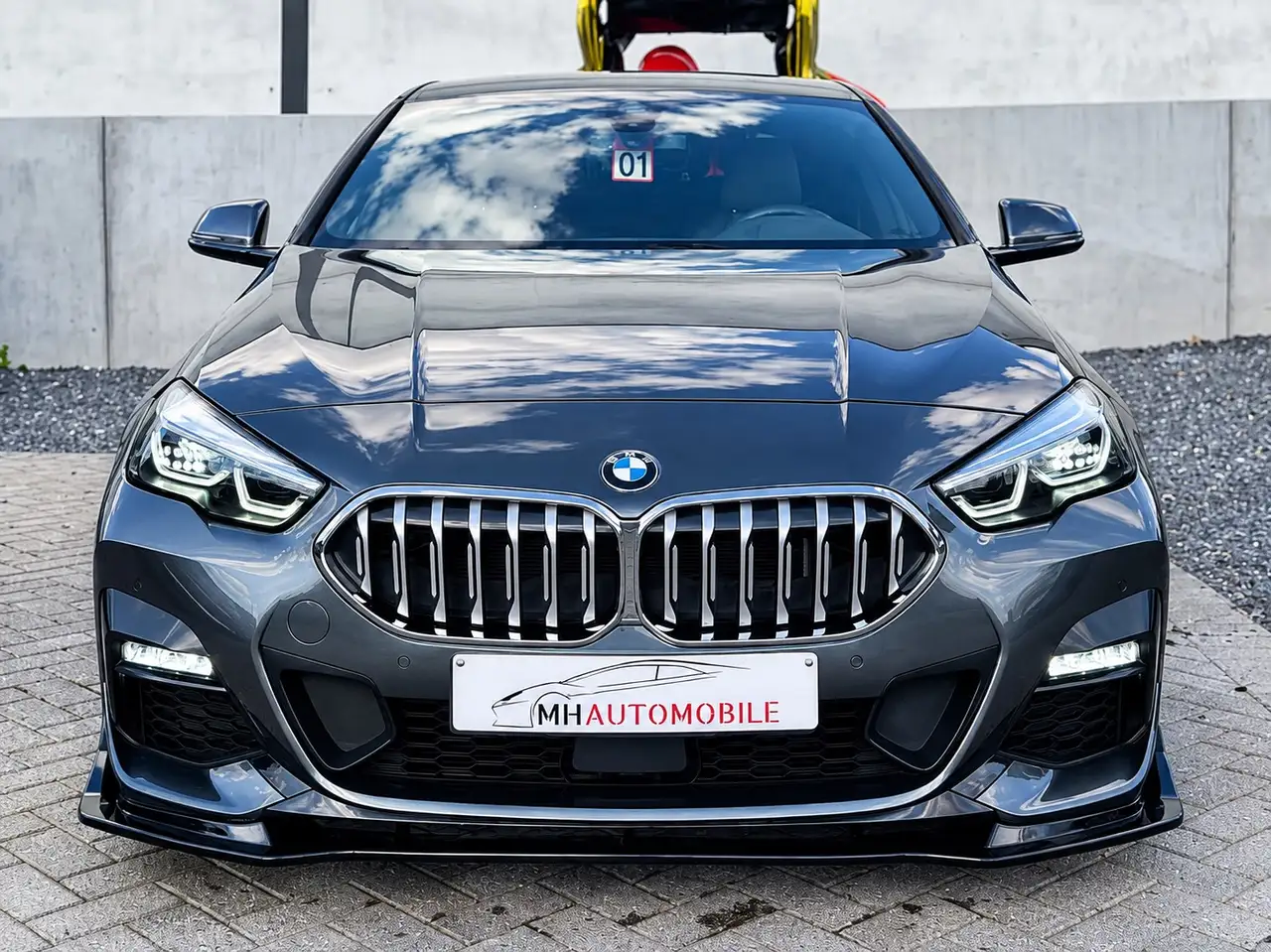 BMW 218 - 8