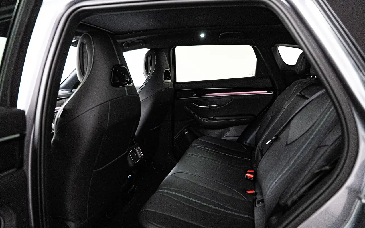 BYD Seal U - 9