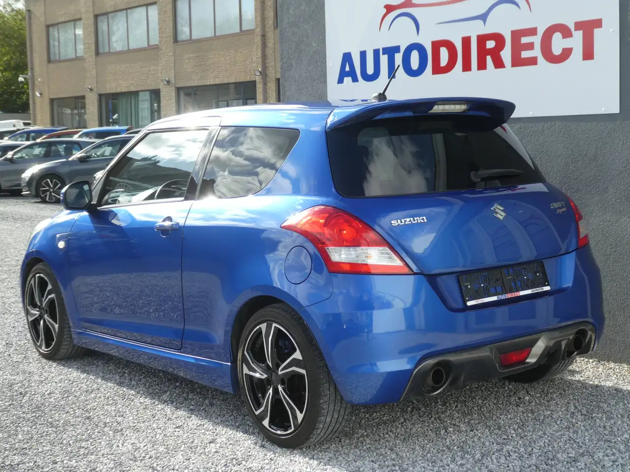 Suzuki Swift - 3