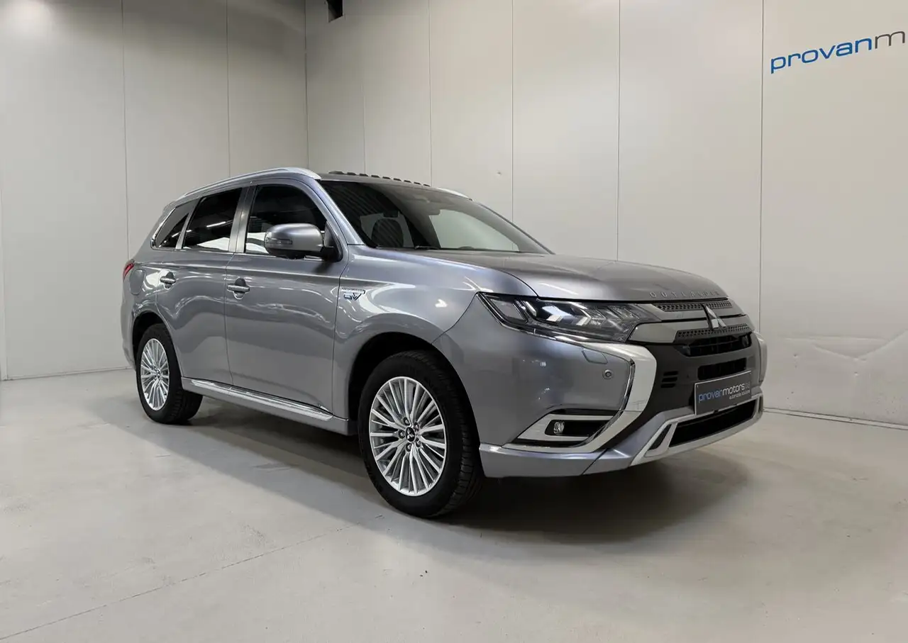 Mitsubishi Outlander - 5