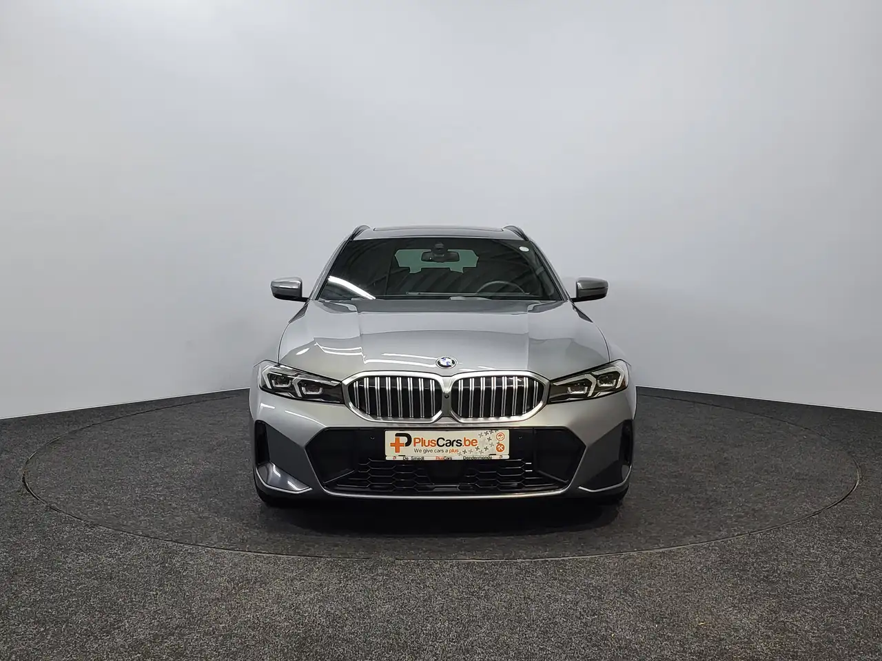 BMW 330 - 2