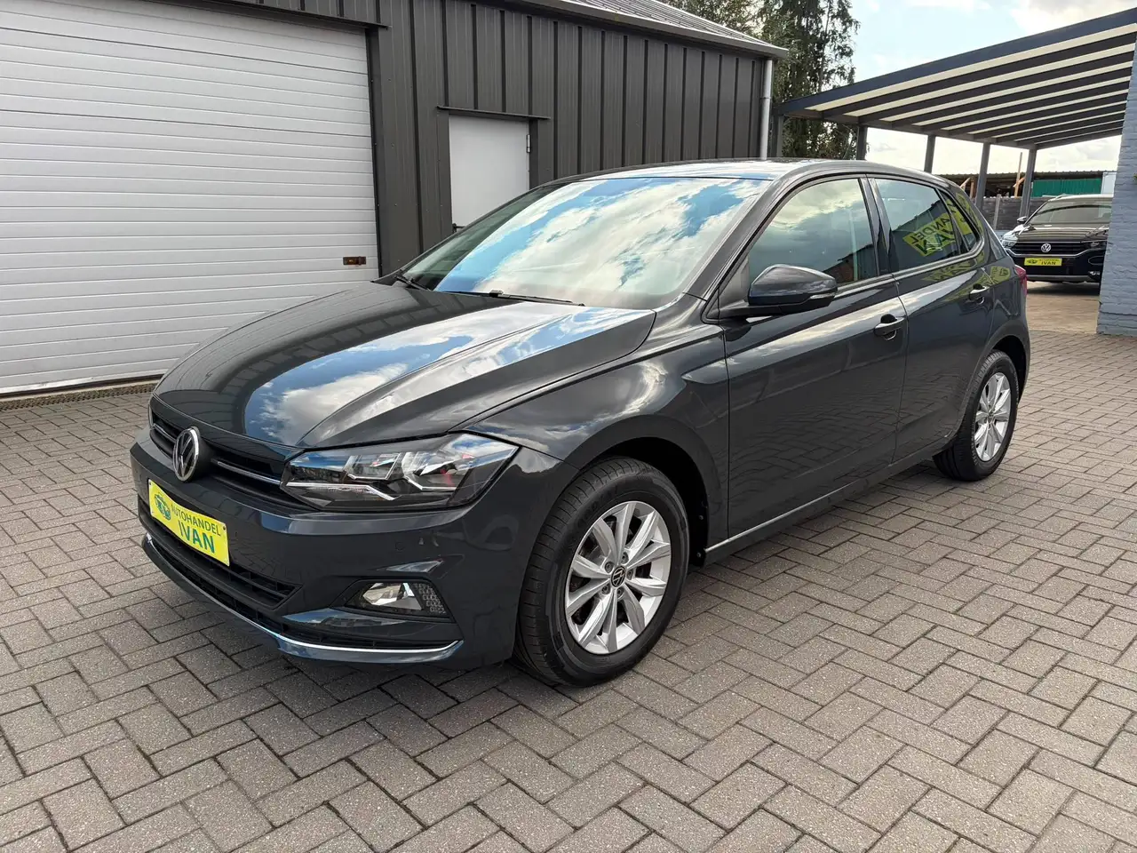 Volkswagen Polo - 5