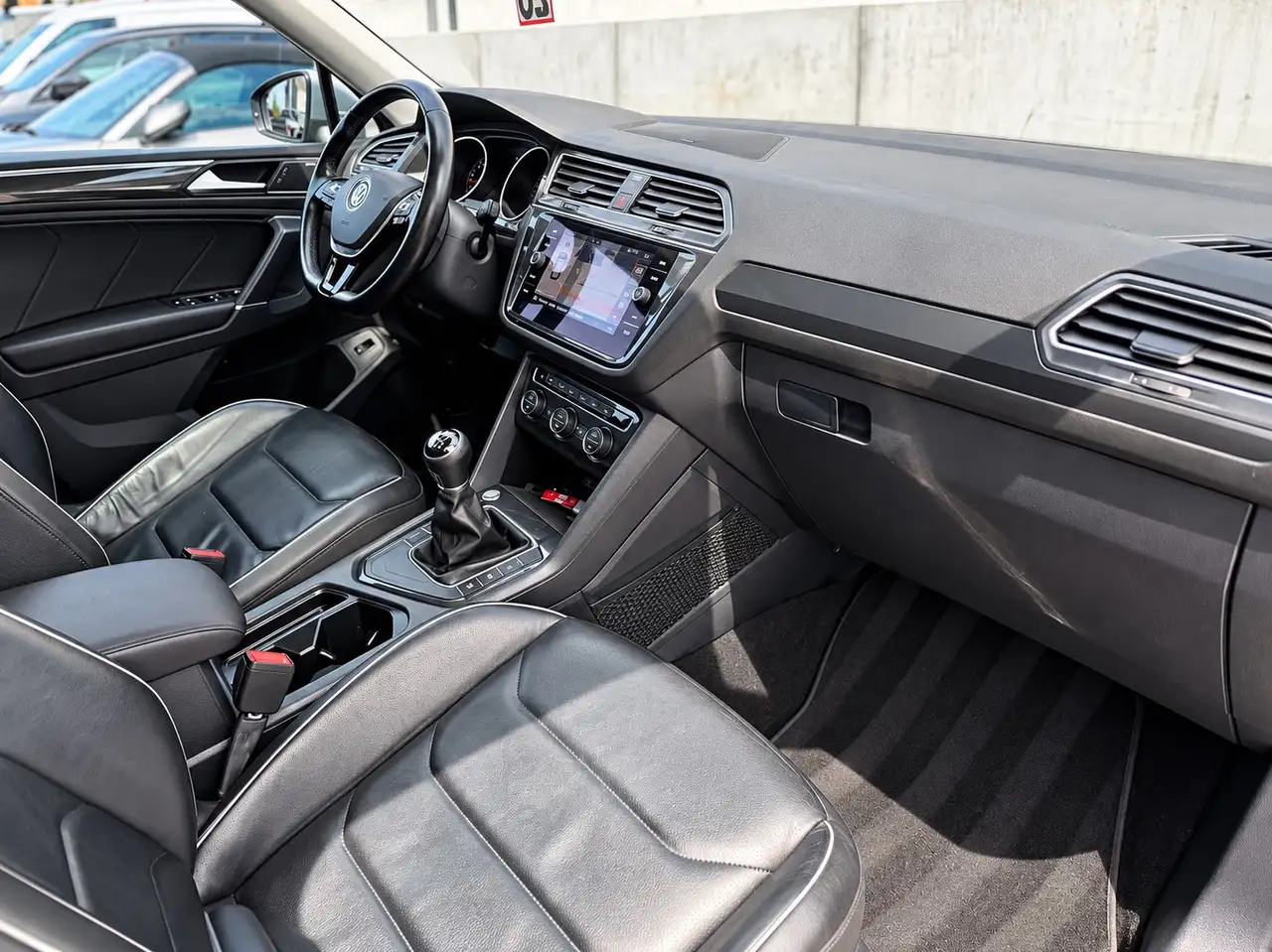 Volkswagen Tiguan Allspace - 11