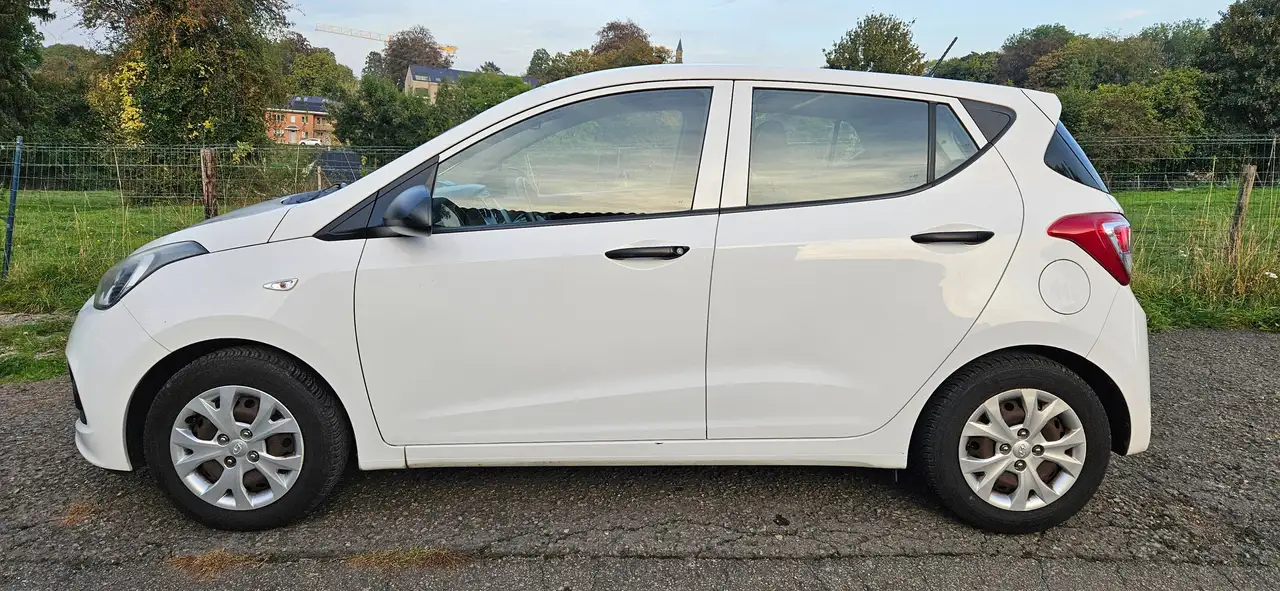 Hyundai i10 - 4