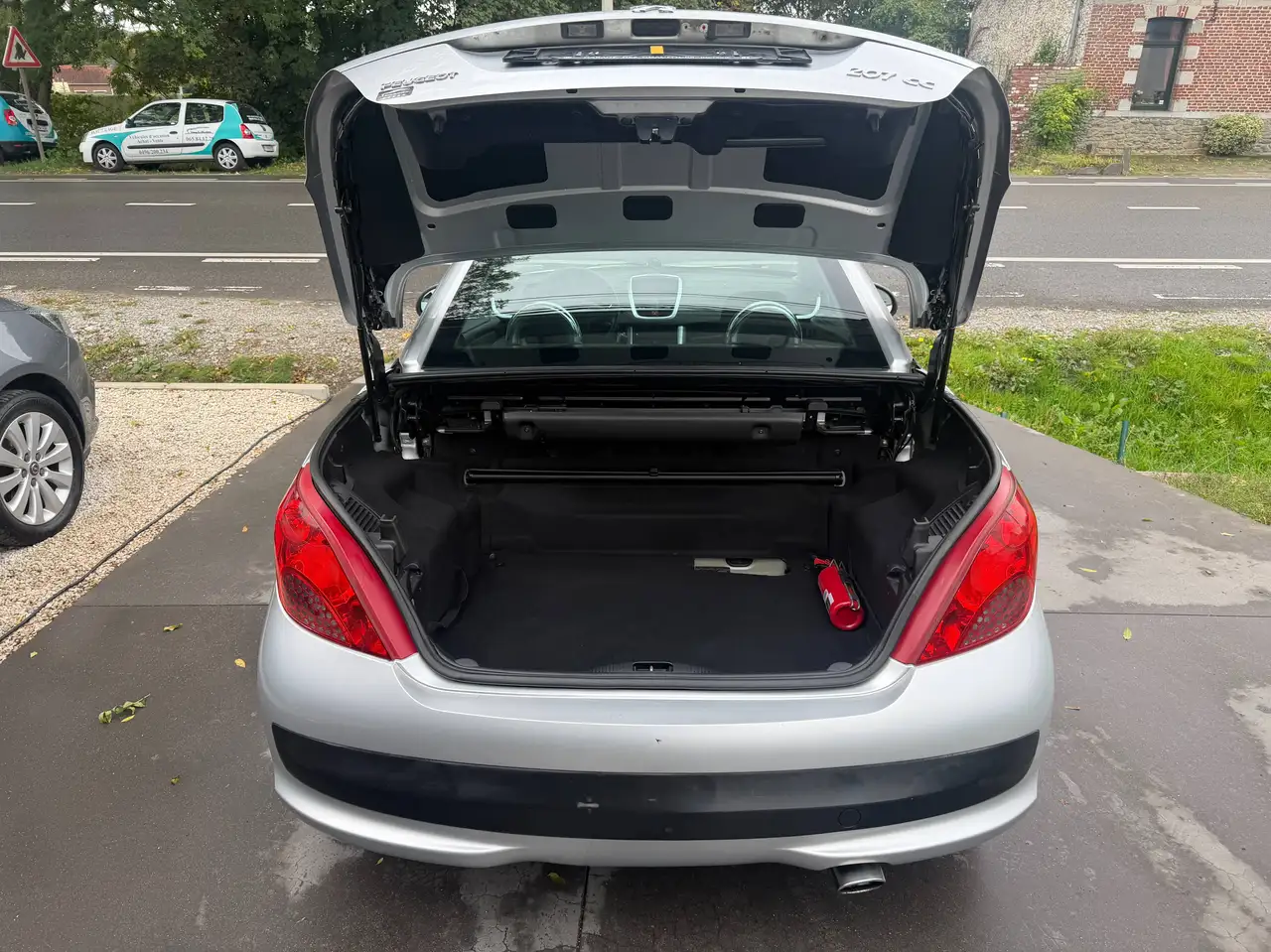 Peugeot 207 - 11