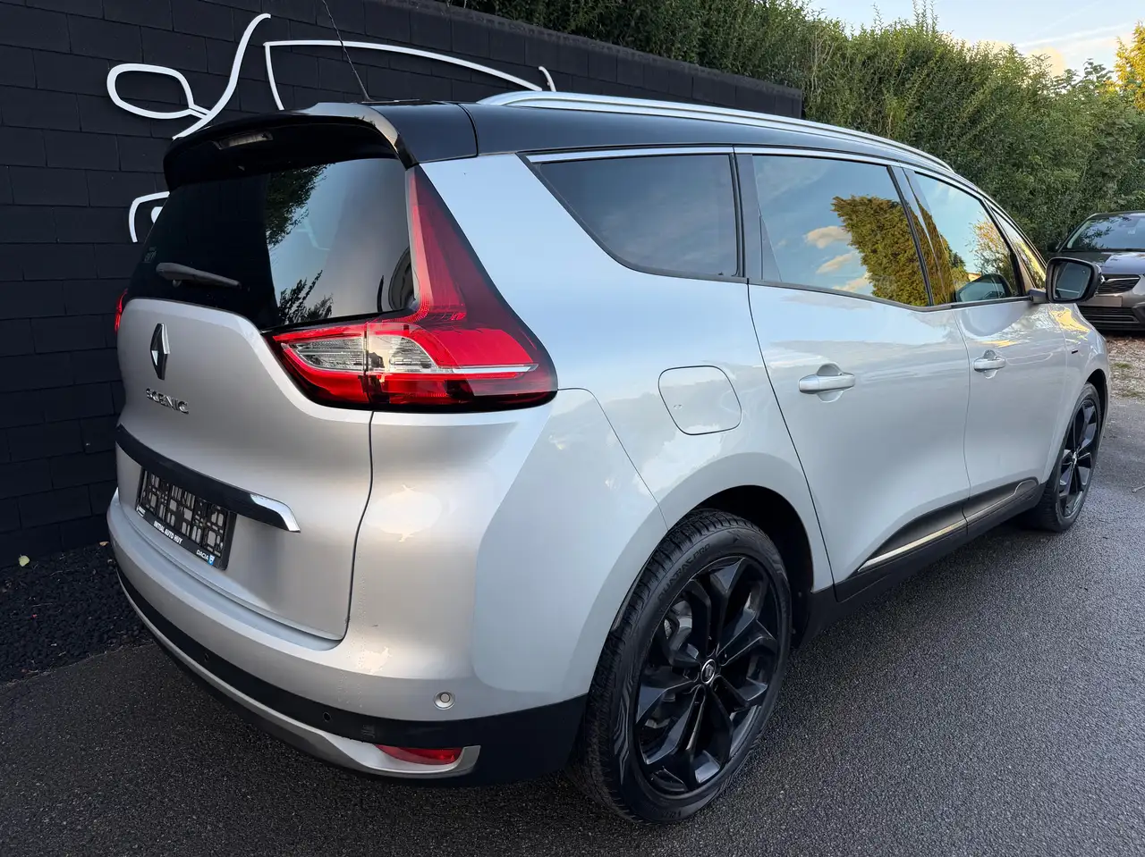 Renault Grand Scenic - 4