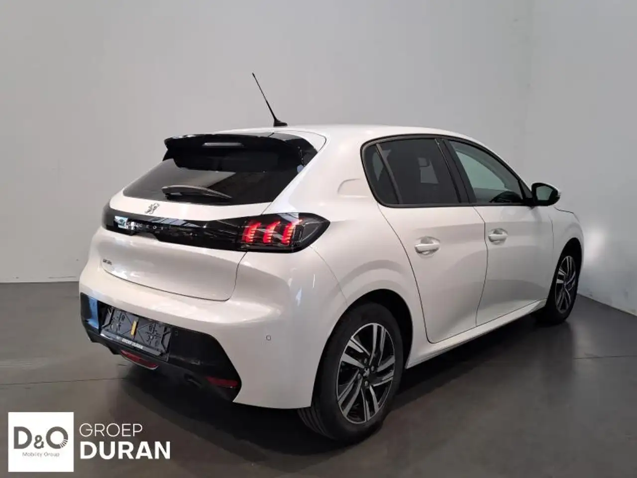 Peugeot 208 - 7
