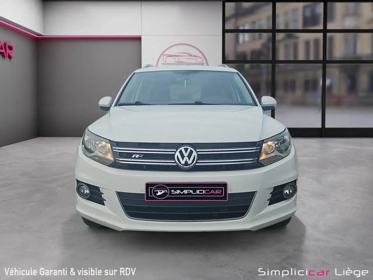 Volkswagen Tiguan - 2