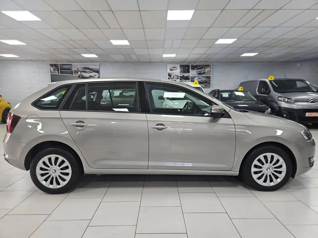 Skoda Rapid/Spaceback - 5