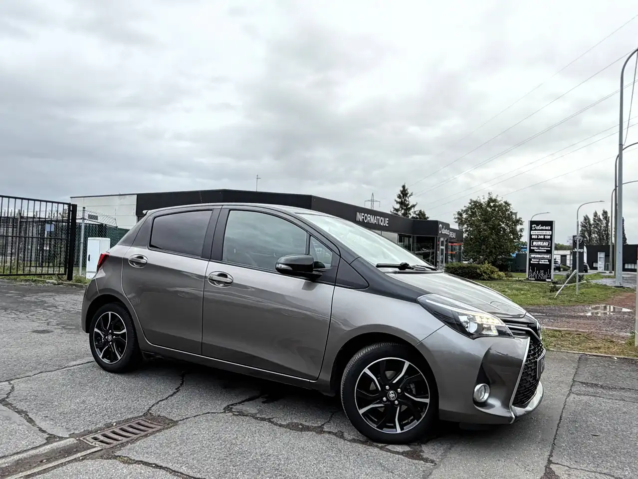 Toyota Yaris - 9